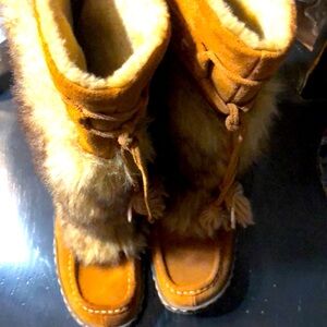 Easy Spirit Brown Faux Fur Boots - Husky